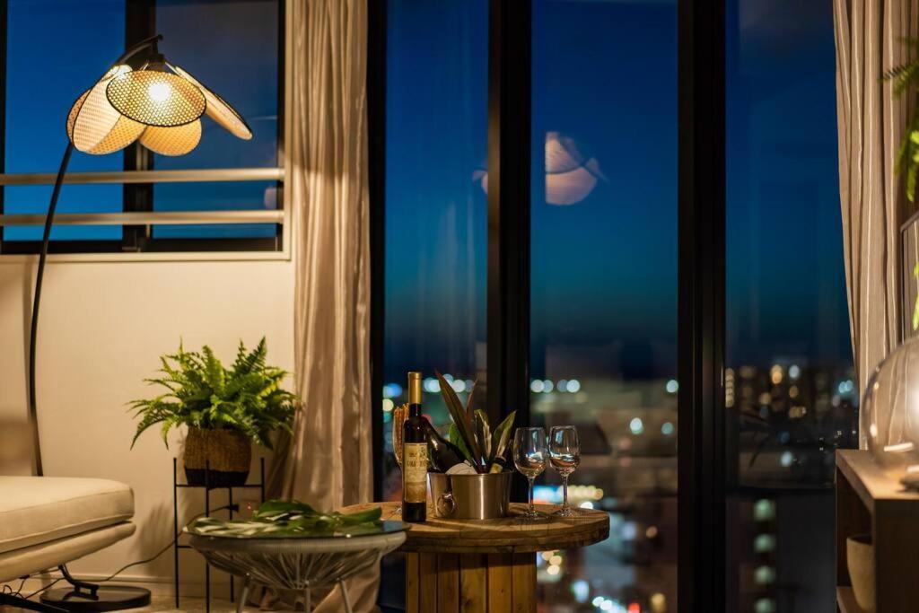 דירות Urasoe The Penthouse Ginowan מראה חיצוני תמונה