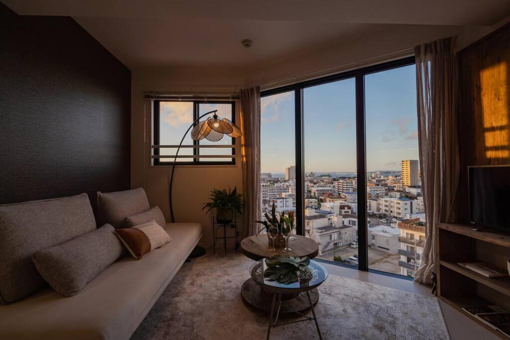 דירות Urasoe The Penthouse Ginowan מראה חיצוני תמונה